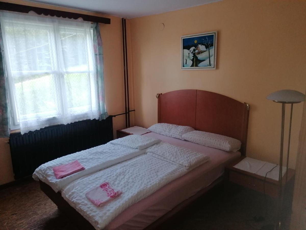 Smucarska Koca Kotlje Exterior foto